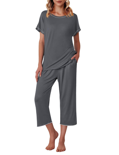 Ekouaer Womens Capri Pajama Sets Print Short Sleeve Sleepwear Top and Pants