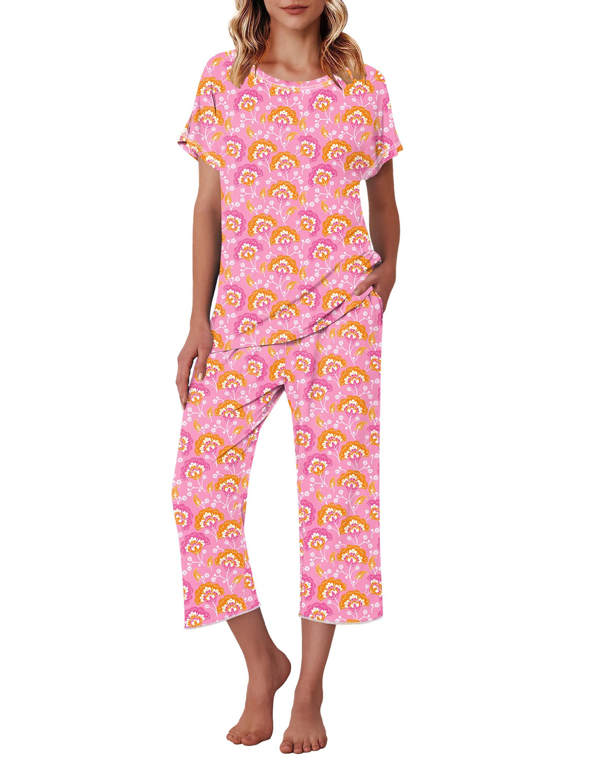 Ekouaer Womens Capri Pajama Sets Print Short Sleeve Sleepwear Top and Pants