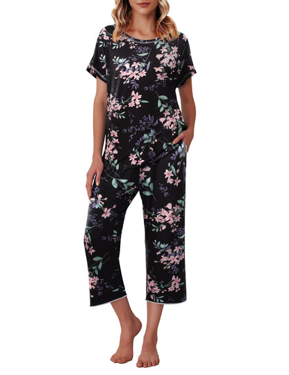 Ekouaer Womens Capri Pajama Sets Print Short Sleeve Sleepwear Top and Pants