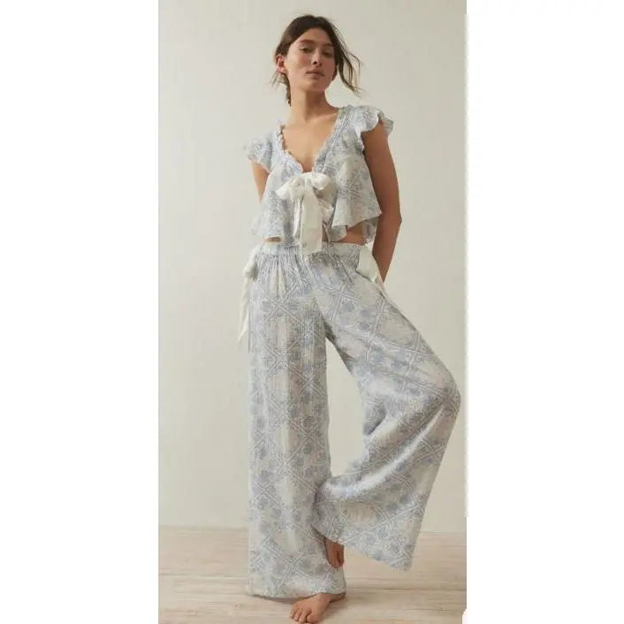 Women 2 Piece Pajamas Set Floral Print Tie Front Fly Sleeves Shirt and Elastic Pants for Loungewear Soft Sleepwear